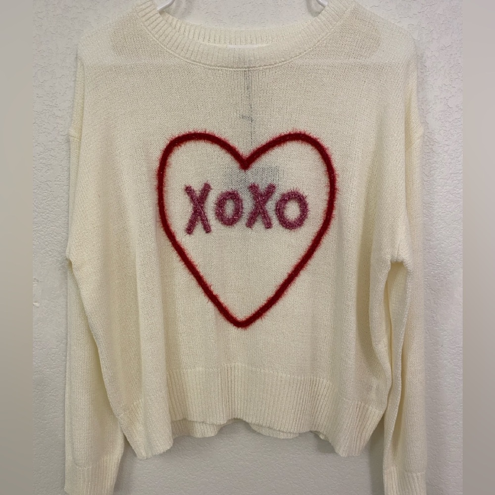 XOXO Women's Cream Sweater with Red Heart